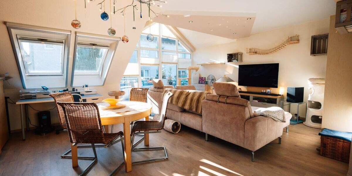 Etagenwohnung Velbert Nierenhof - 2 Zimmer, 74 m&sup2;, 189.000&euro; | Angebot:23954356