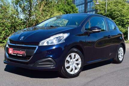 Peugeot 208 90.000 km 5.900 € Köln 51107
