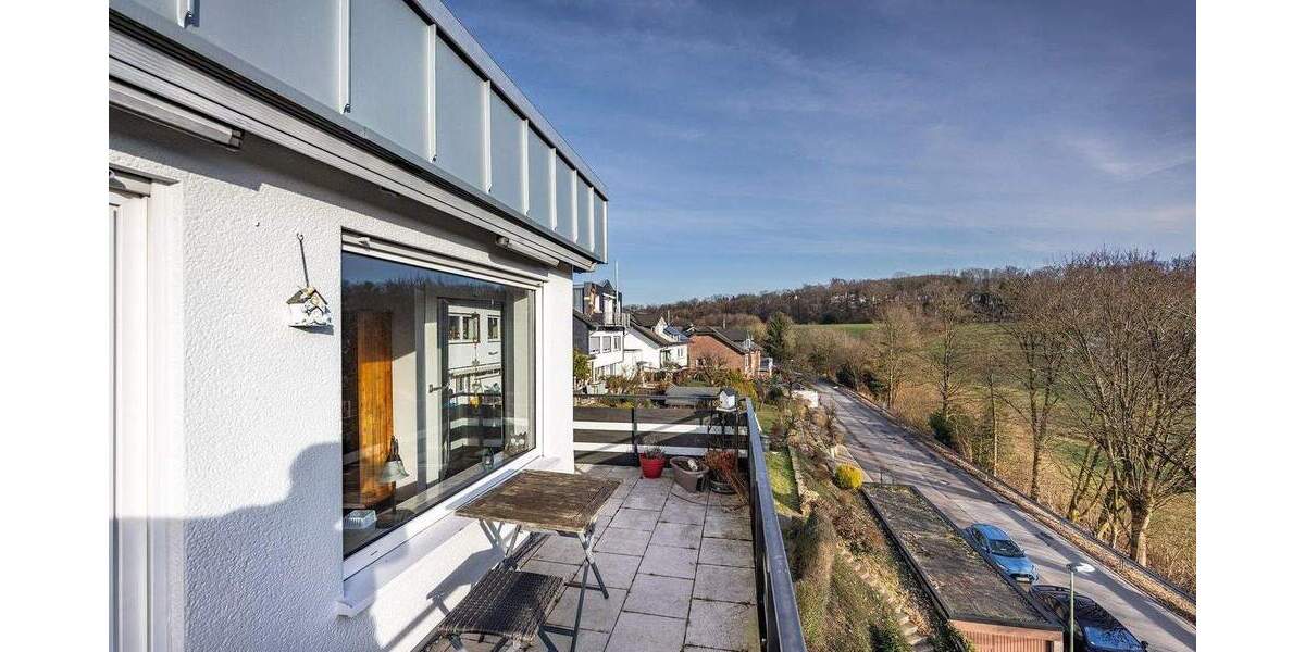 Etagenwohnung Halver - 3 Zimmer, 87 m&sup2;, 165.000&euro; | Angebot:24858317