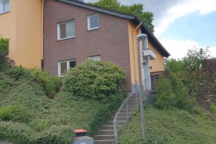 Haus Remscheid Lüttringhausen - 3 Zimmer, 110 m&sup2;, 1.250&euro; | Angebot:26492599