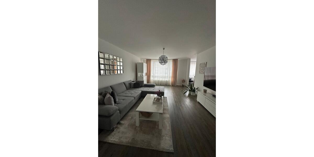 Etagenwohnung Köln Nippes - 2 Zimmer, 72 m&sup2;, 1.750&euro; | Angebot:26616642