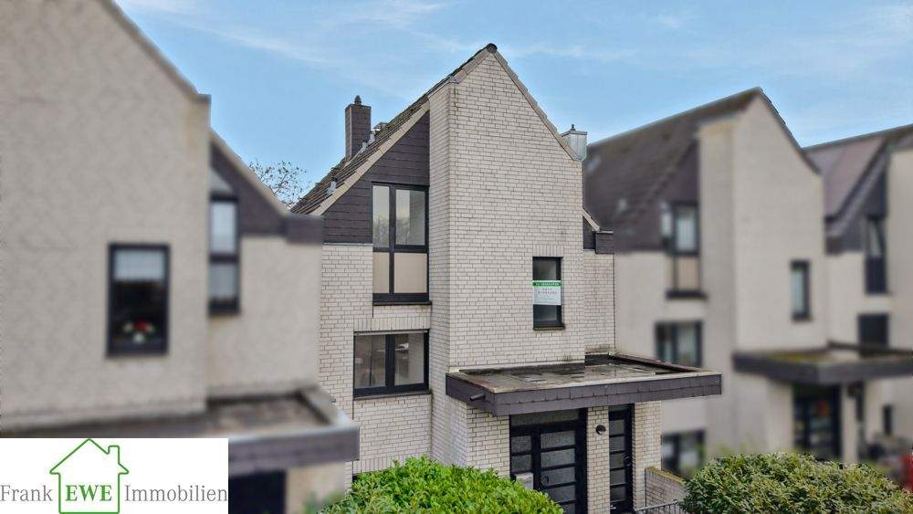 Mehrfamilienhaus, Wohnhaus Düsseldorf Hellerhof Hellerhof - 7 Zimmer, 175 m&sup2;, 679.000&euro; | Angebot:24974729