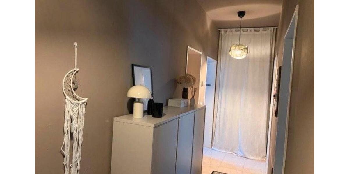 Erdgeschoßwohnung Köln Mülheim - 4 Zimmer, 84 m&sup2;, 300.000&euro; | Angebot:26952187