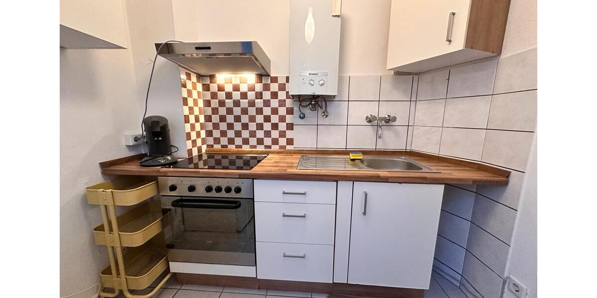 Etagenwohnung Düsseldorf Stadtbezirk 3 - 1 Zimmer, 39 m&sup2;, 1.200&euro; | Angebot:24865699