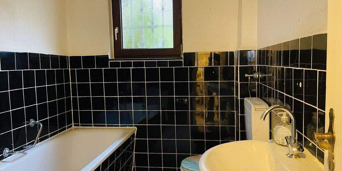 Einfamilienhaus Hilden Kalstert - 5 Zimmer, 107 m&sup2;, 389.000&euro; | Angebot:24137322