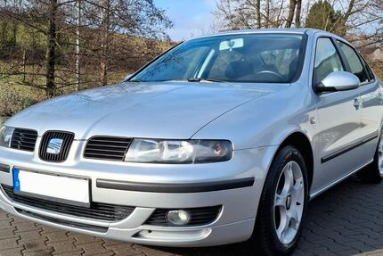 Seat Toledo 96.680 km 2.490 &euro; Wipperfürth 51688