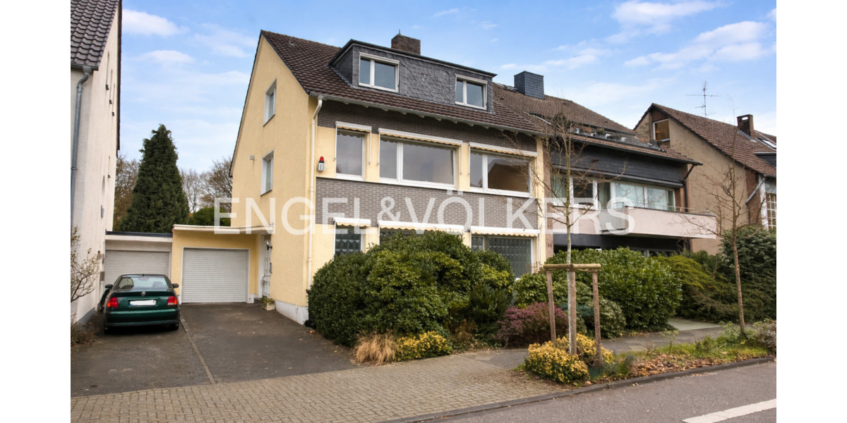 Doppelhaushälfte Hilden - 8 Zimmer, 292 m&sup2;, 995.000&euro; | Angebot:24498275