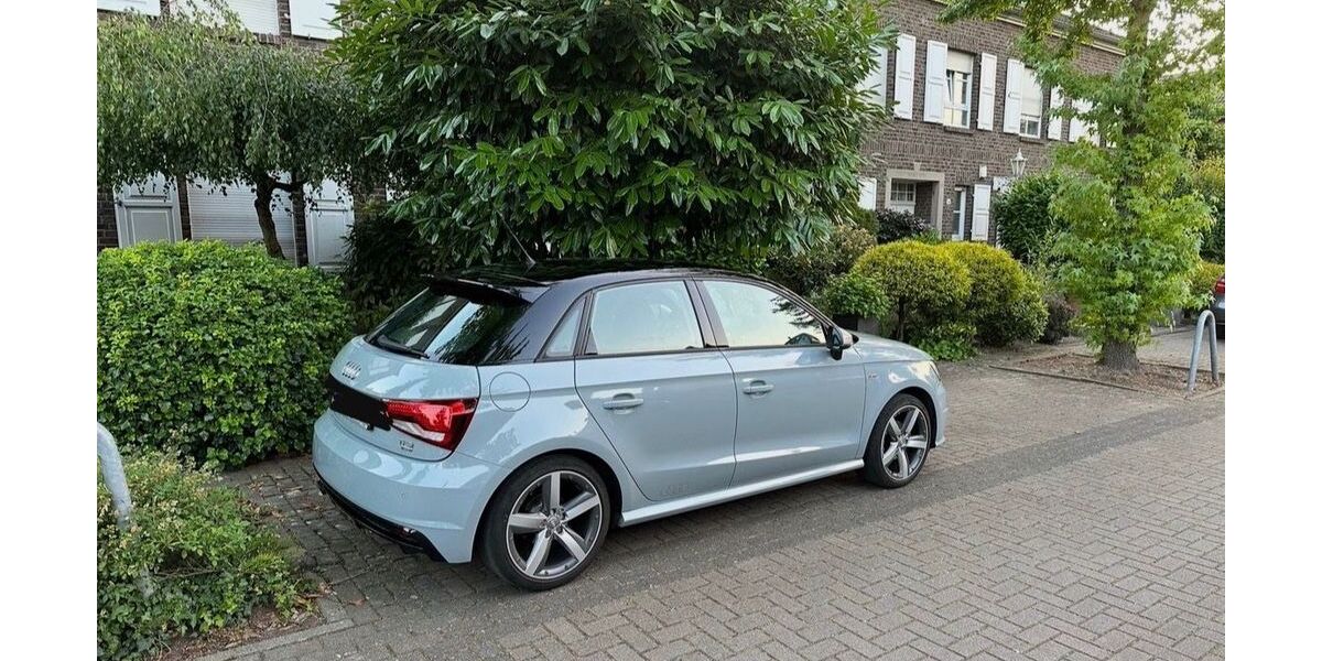 Audi A1 125.500 km 10.900 &euro; Düsseldorf 40468