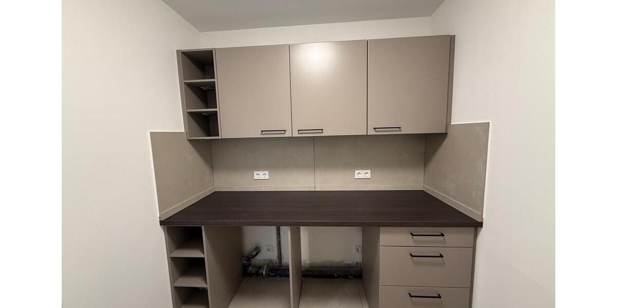 Etagenwohnung Wuppertal Dönberg - 3.5 Zimmer, 150 m&sup2;, 2.200&euro; | Angebot:24335717