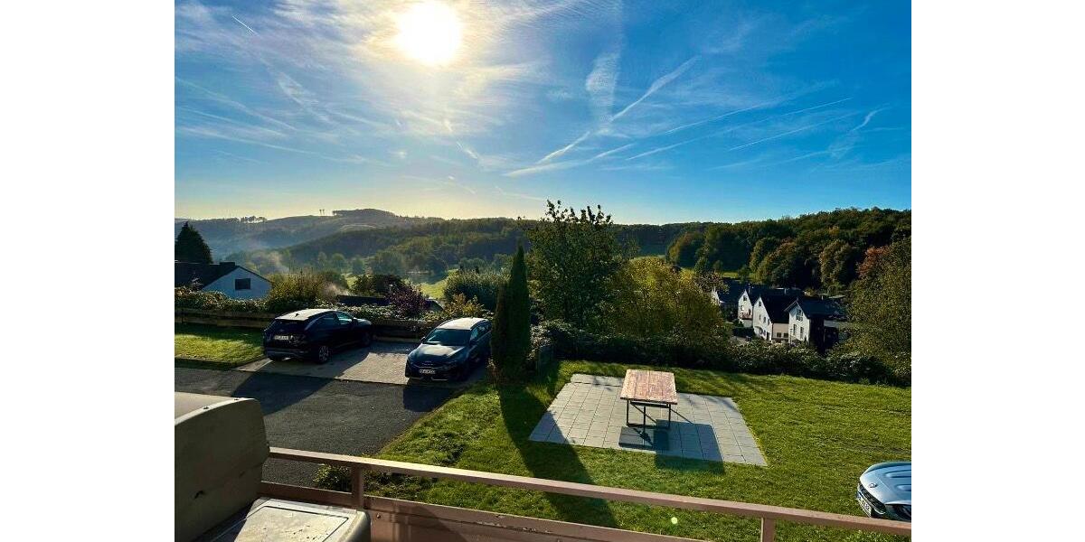 Etagenwohnung Solingen Central - 3 Zimmer, 87 m&sup2;, 795&euro; | Angebot:24682903