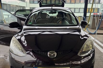 Mazda 2 189.000 km 2.190 € Düsseldorf 40227