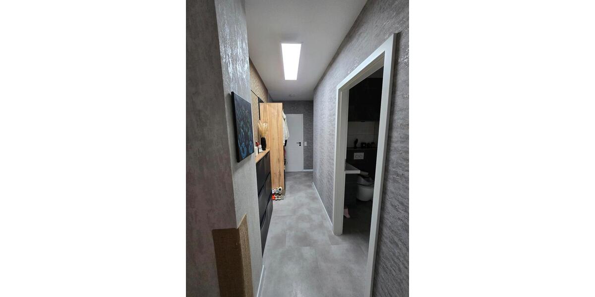 Etagenwohnung Ratingen Tiefenbroich - 3 Zimmer, 92 m&sup2;, 280.000&euro; | Angebot:27629351