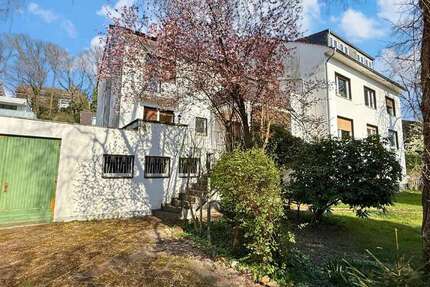 Haus Düsseldorf / Unterbach Unterbach - 23 Zimmer, 548 m&sup2;, 1.800.000&euro; | Angebot:24982676