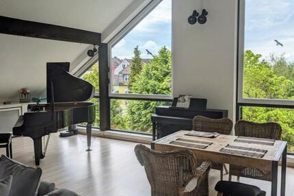 Haus Solingen Central - 2 Zimmer, 140 m&sup2;, 249.000&euro; | Angebot:26808362