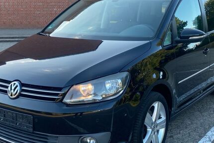 VW Touran 188.215 km 6.300 € Köln 50829