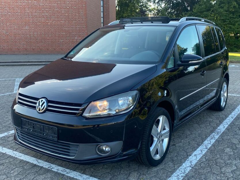 VW Touran 188.215 km 6.300 € Köln 50829