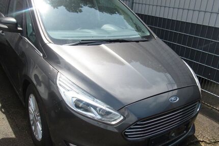 Ford Galaxy 195.000 km 9.900 &euro; Leverkusen 51371