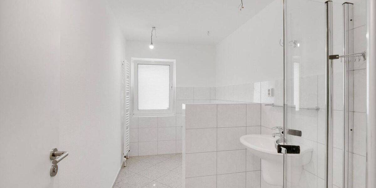 Einfamilienhaus Halver - 1 Zimmer, 385 m&sup2;, 930.000&euro; | Angebot:26008369