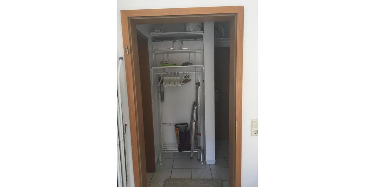 Etagenwohnung Wuppertal Gemarkung Ronsdorf - 1 Zimmer, 28 m&sup2;, 225&euro; | Angebot:24395590