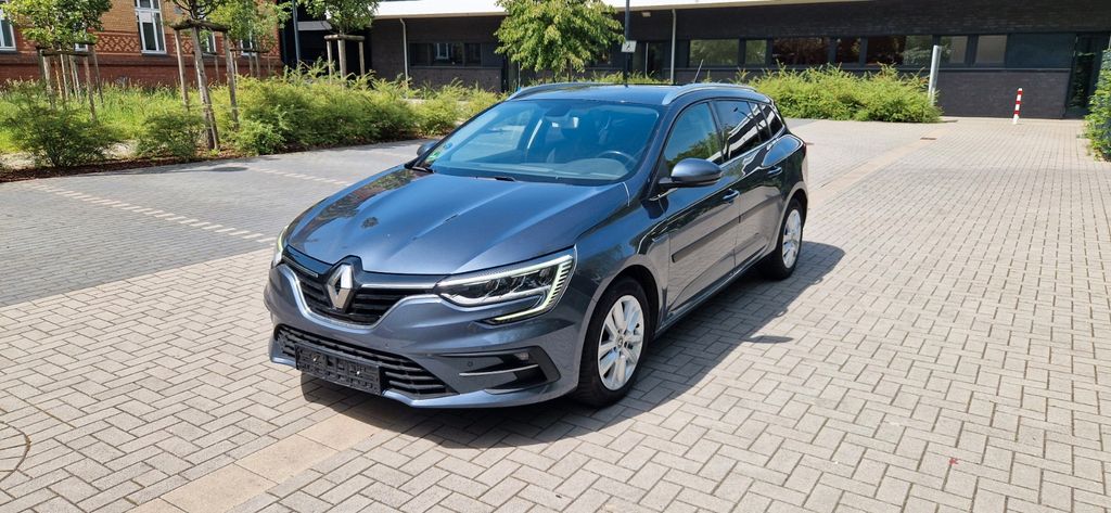 Renault Megane 125.400 km 10.600 &euro; Düsseldorf 40227