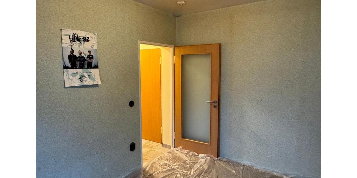 Erdgeschoßwohnung Wuppertal Dönberg - 3 Zimmer, 82 m&sup2;, 155.000&euro; | Angebot:24373481