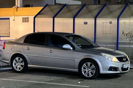 Opel Vectra 110.000 km 3.000 &euro; Köln 51103