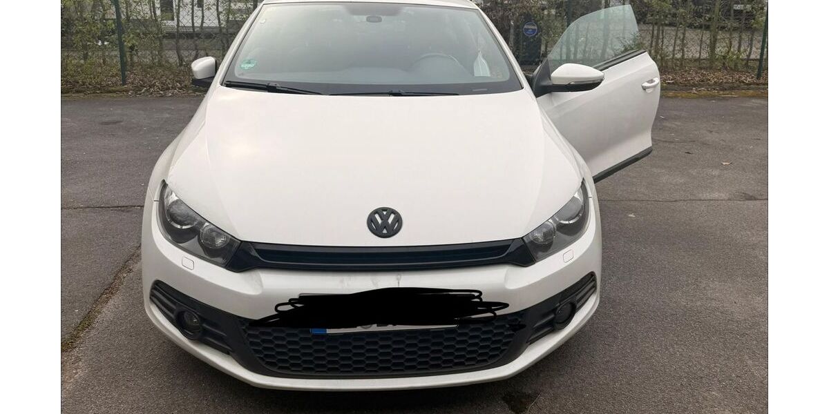 VW Scirocco 161.887 km 8.999 &euro; Monheim am Rhein 40789