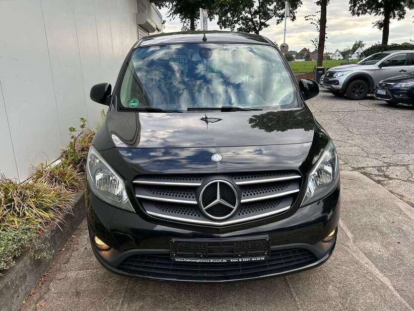 Mercedes-Benz Citan 100.000 km 13.795 € Köln 51107