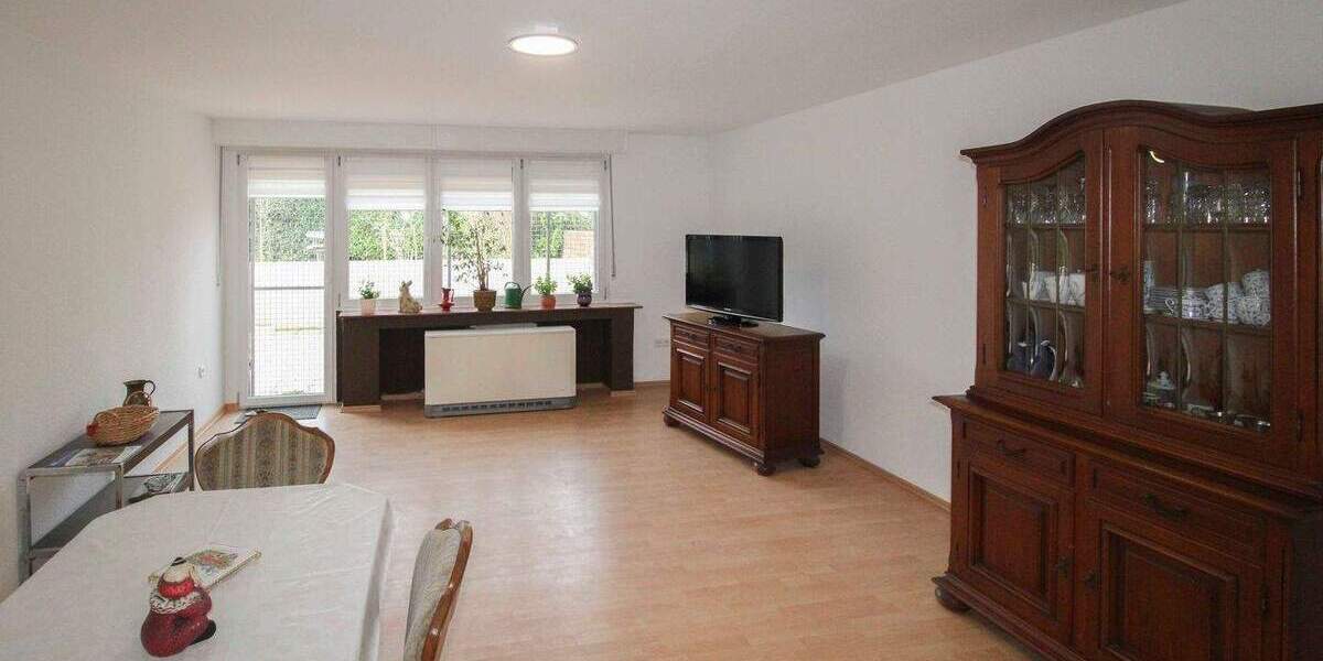 Doppelhaushälfte Dormagen Delrath - 8 Zimmer, 200 m&sup2;, 421.000&euro; | Angebot:24622074