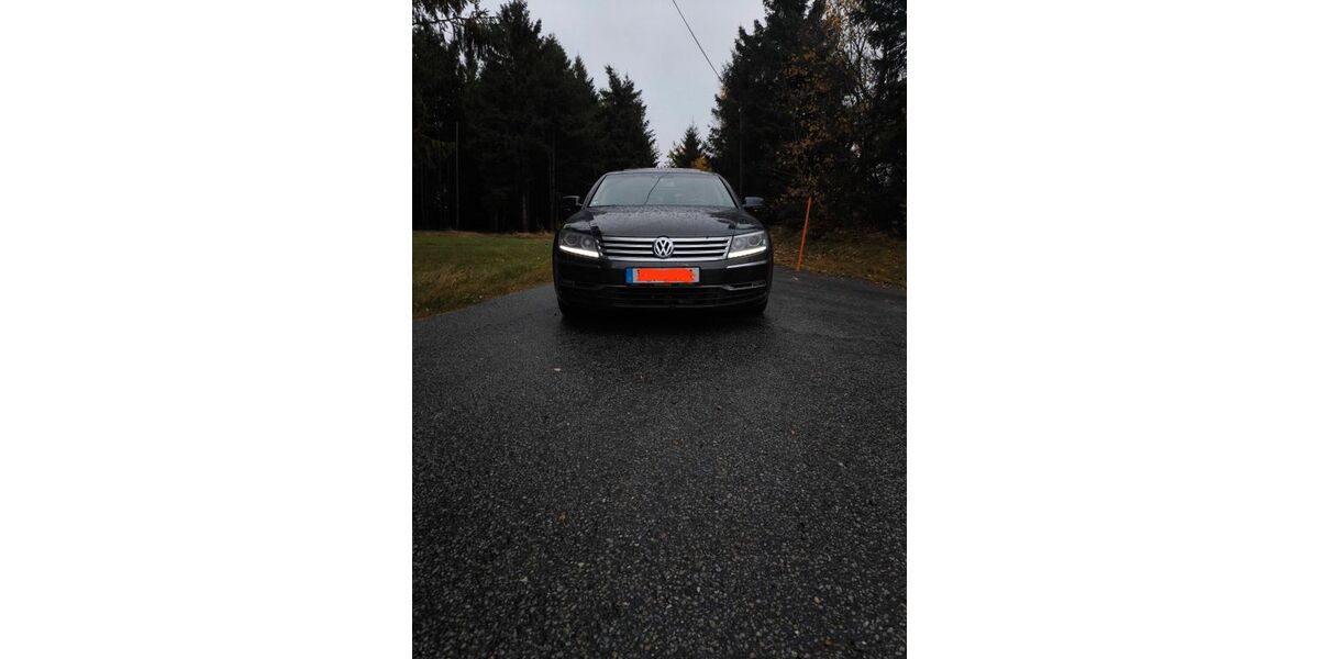 VW Phaeton 160.000 km 14.000 € Düsseldorf 40597