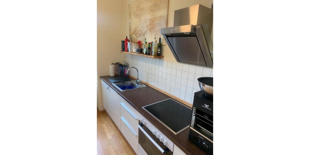 Etagenwohnung Wuppertal Arrenberg - 2 Zimmer, 81 m&sup2;, 230.000&euro; | Angebot:24727951