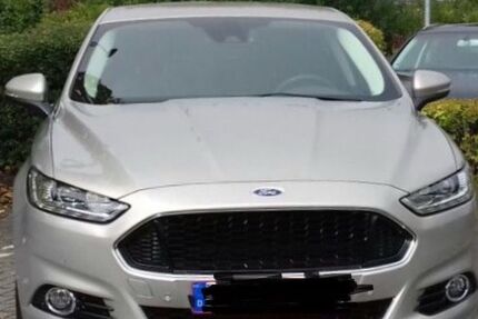 Ford Mondeo 105.300 km 13.900 &euro; Köln 51109