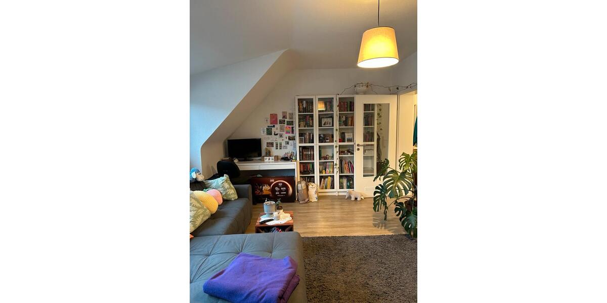 Dachgeschoßwohnung Düsseldorf Flingern Süd - 2 Zimmer, 50 m&sup2;, 720&euro; | Angebot:24444831