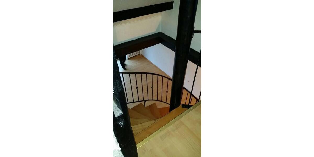 Große 4-Zimmer-Maisonette mit Terrasse – 124 m² in Neuss 4 zimmer