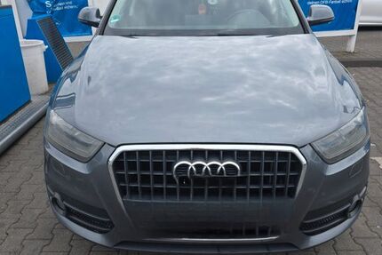 Audi Q3 213.000 km 9.000 &euro; Köln 51103