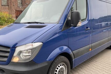 Mercedes-Benz Sprinter 172.546 km 15.500 € Essen 45136