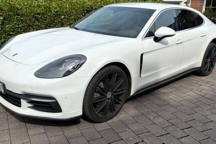 Porsche Panamera 178.000 km 37.900 &euro; Solingen 42657