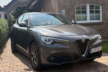 Alfa Romeo Stelvio 77.600 km 25.990 &euro; Köln 51145