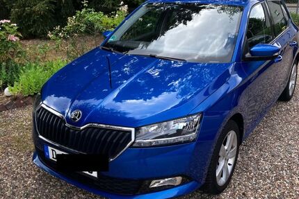 Skoda Fabia 30.408 km 8.999 &euro; Düsseldorf 40489
