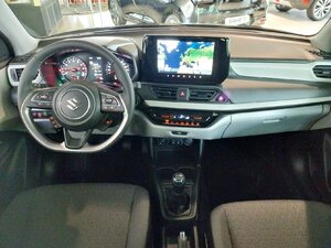 Suzuki Swift Dualjet Hybrid Comfort Kam ACC DAB+ 2.900 km 18.390 € HAAN 42781