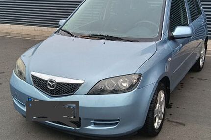 Mazda 2 92.000 km 2.600 &euro; Köln 50823