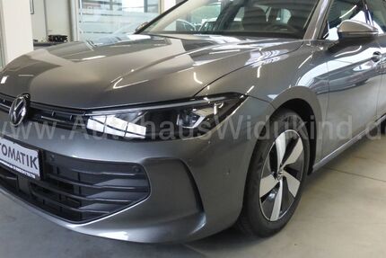 VW Passat 1.900 km 32.990 &euro; Wuppertal 42289