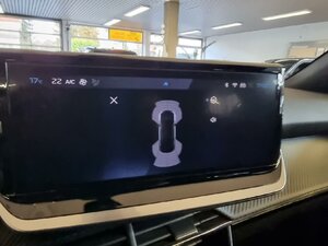 Peugeot 2008 Allure Klimaautom. Alu Allwetter Android Appl 14.715 km 18.980 &euro; HAAN 42781