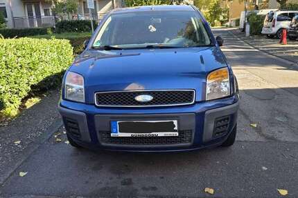 Ford Fusion 275.196 km 750 &euro; Köln 51103