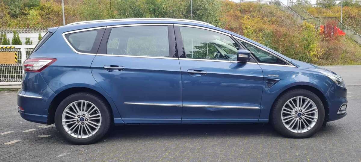 Ford S-Max 100.000 km 19.990 € Ratingen 40885