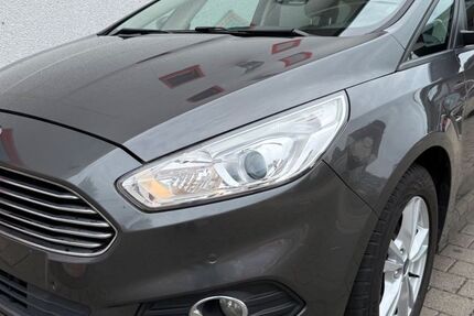 Ford S-Max 270.000 km 7.290 &euro; Bergisch Gladbach 51467