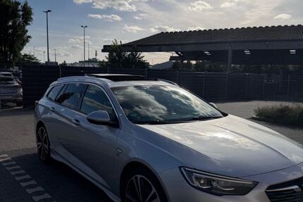 Opel Insignia 152.000 km 15.400 &euro; Düsseldorf 40468