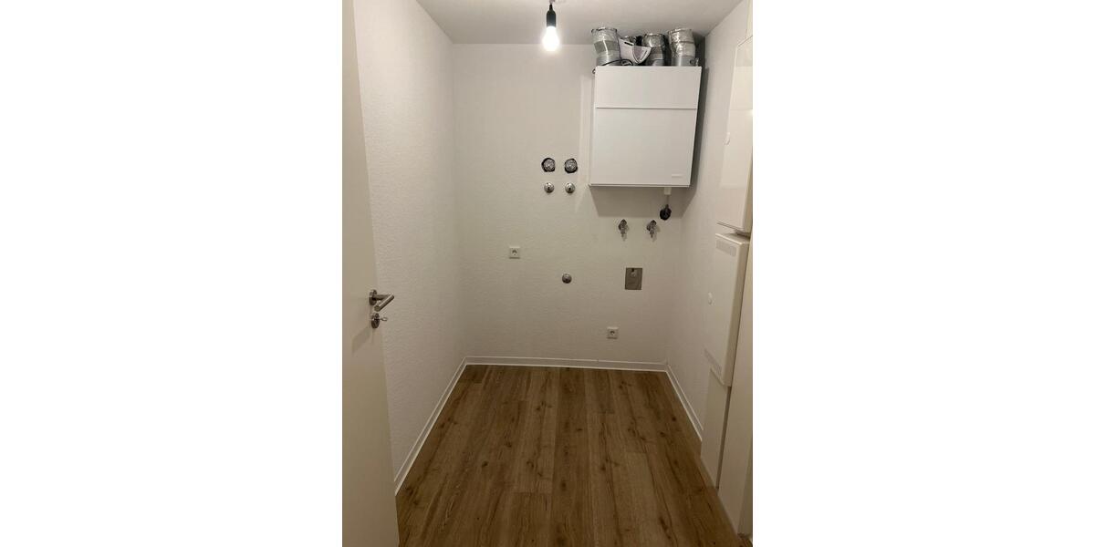 Erdgeschoßwohnung Wuppertal Dornap - 3.5 Zimmer, 96 m&sup2;, 150.000&euro; | Angebot:24675911