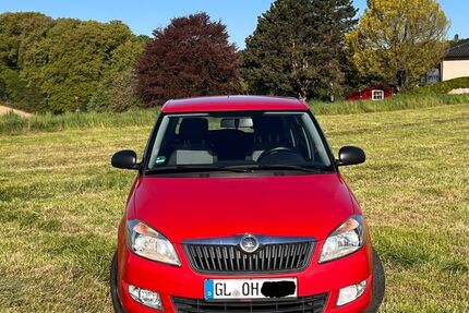 Skoda Fabia 109.000 km 5.800 &euro; Leichlingen 42799