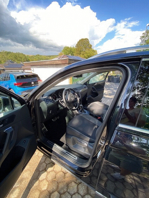 VW Tiguan 56.300 km 23.000 € Lindlar 51789